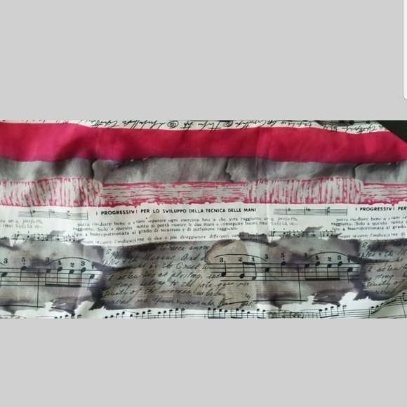 Toyobo Fabric, it's a good life, Music notes pink black white Scarf - Picture 4 of 8